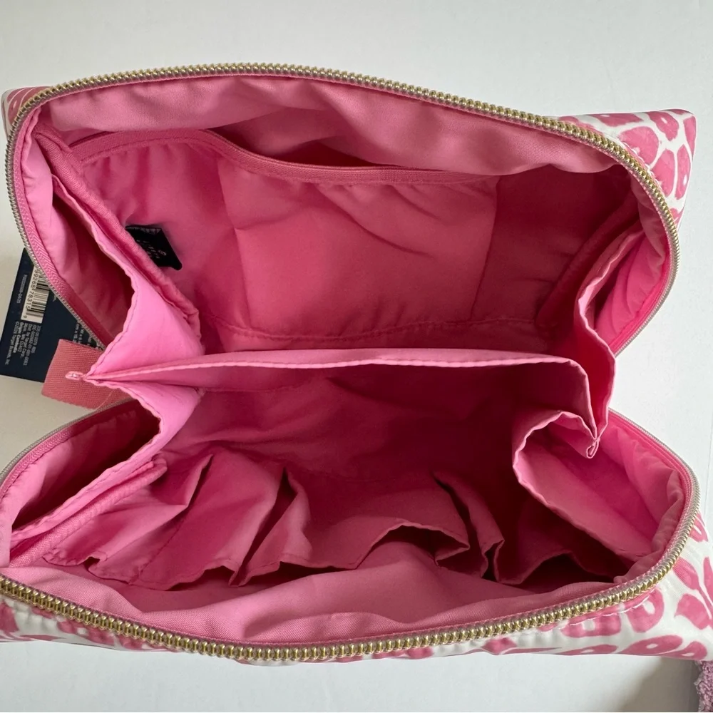 Roller Rabbit x Target Daisy Floral Pink Toiletry Bag NWT - Picture 2 of 9